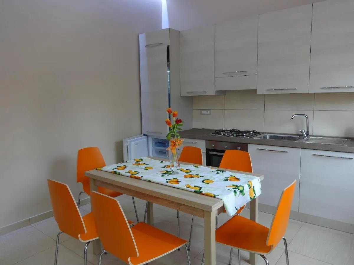 Casa Del Nonno Pietro Bed & Breakfast Castrofilippo 0*,  Italy